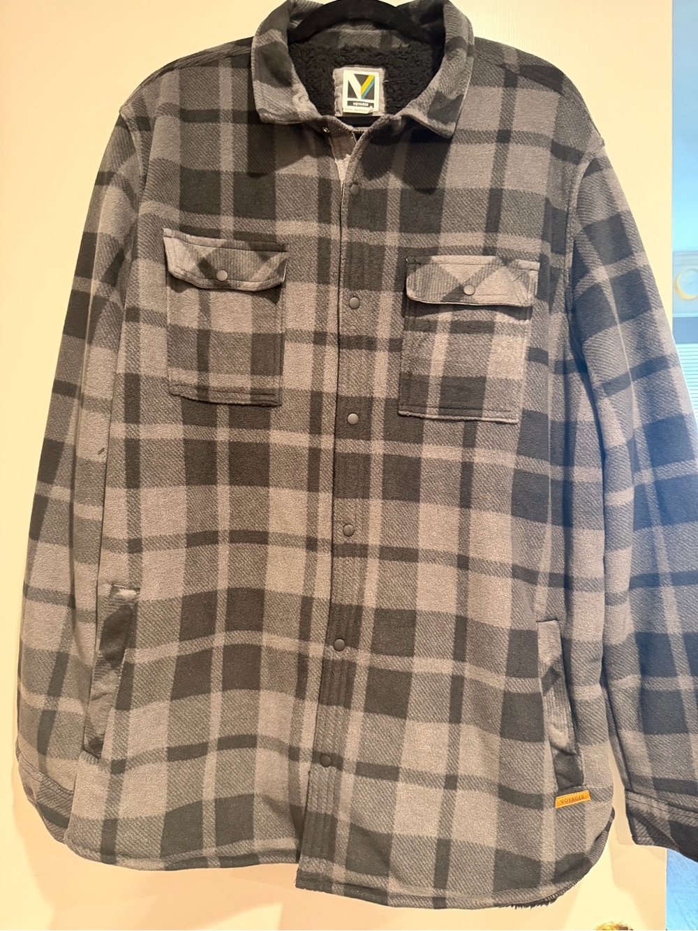 Men's Gray Plaid Fleece Jacket - Lightweight Zip & Snap Front